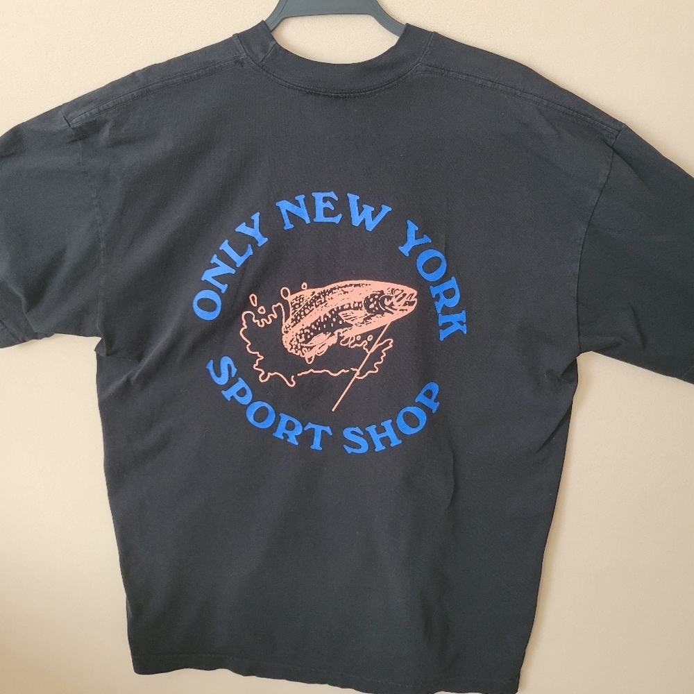 OnlyNY Graphic Tshirt Sportshop Fish Graphic Black Size Large Made in‎ USA